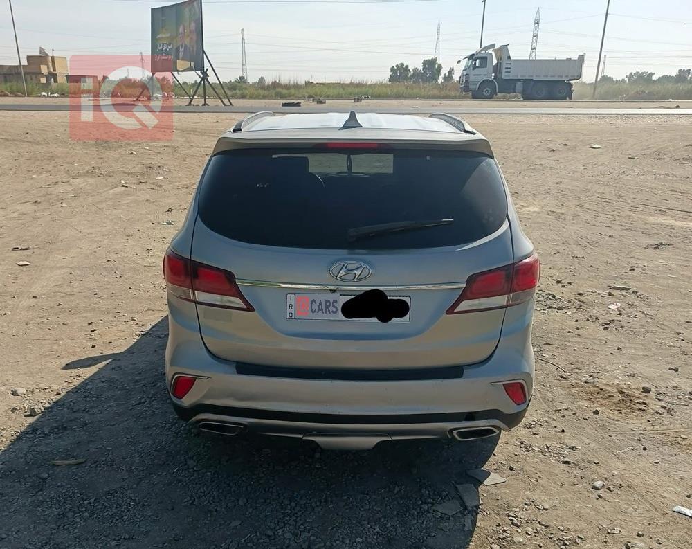 هيونداي سانتافي